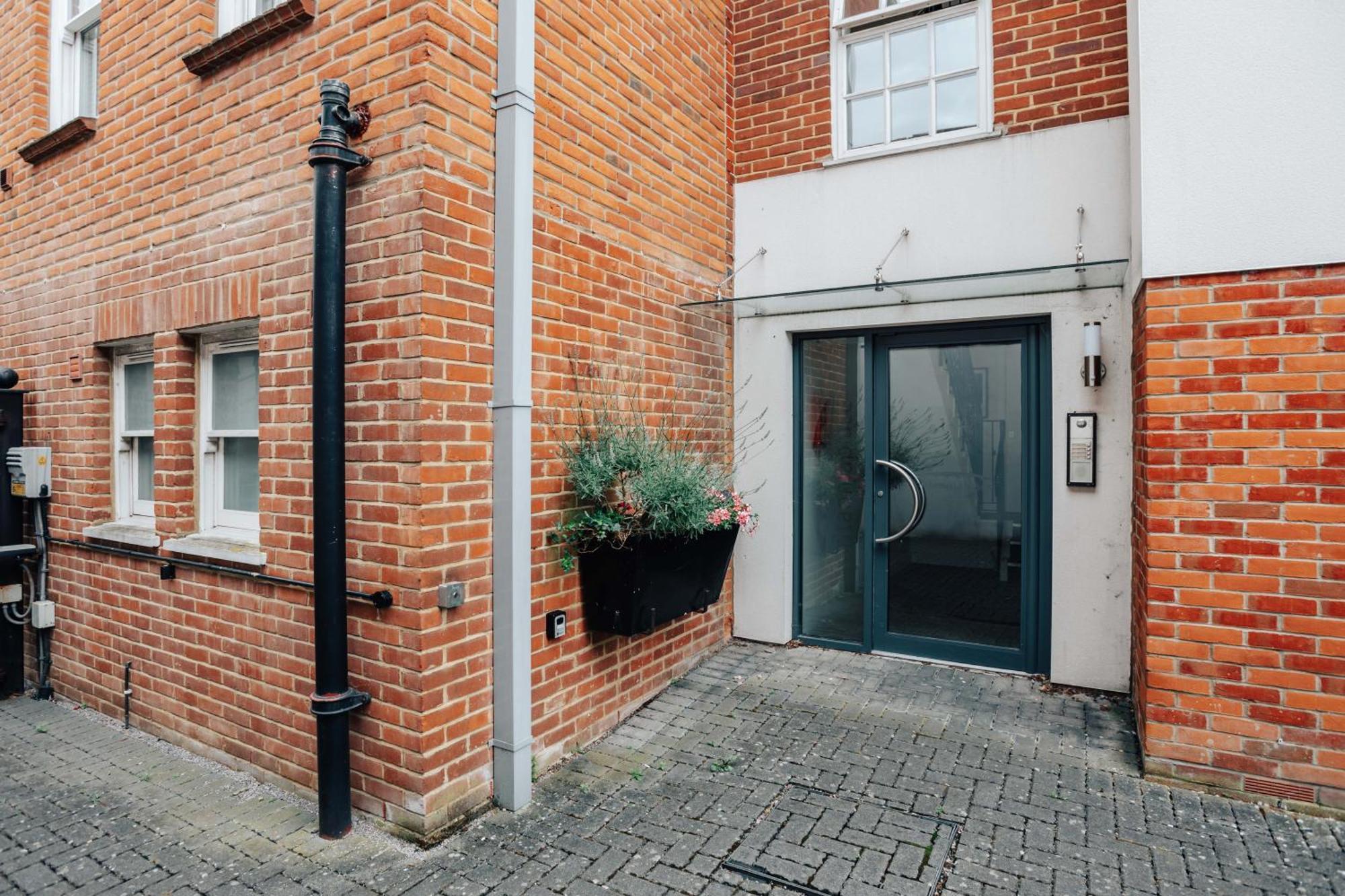 Ferienwohnung Henley Town Centre With Parking Exterior foto